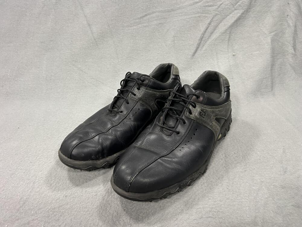 FootJoy Contour Series Shoes Mens Size 11 Black Leather Spiked Golf Cleats